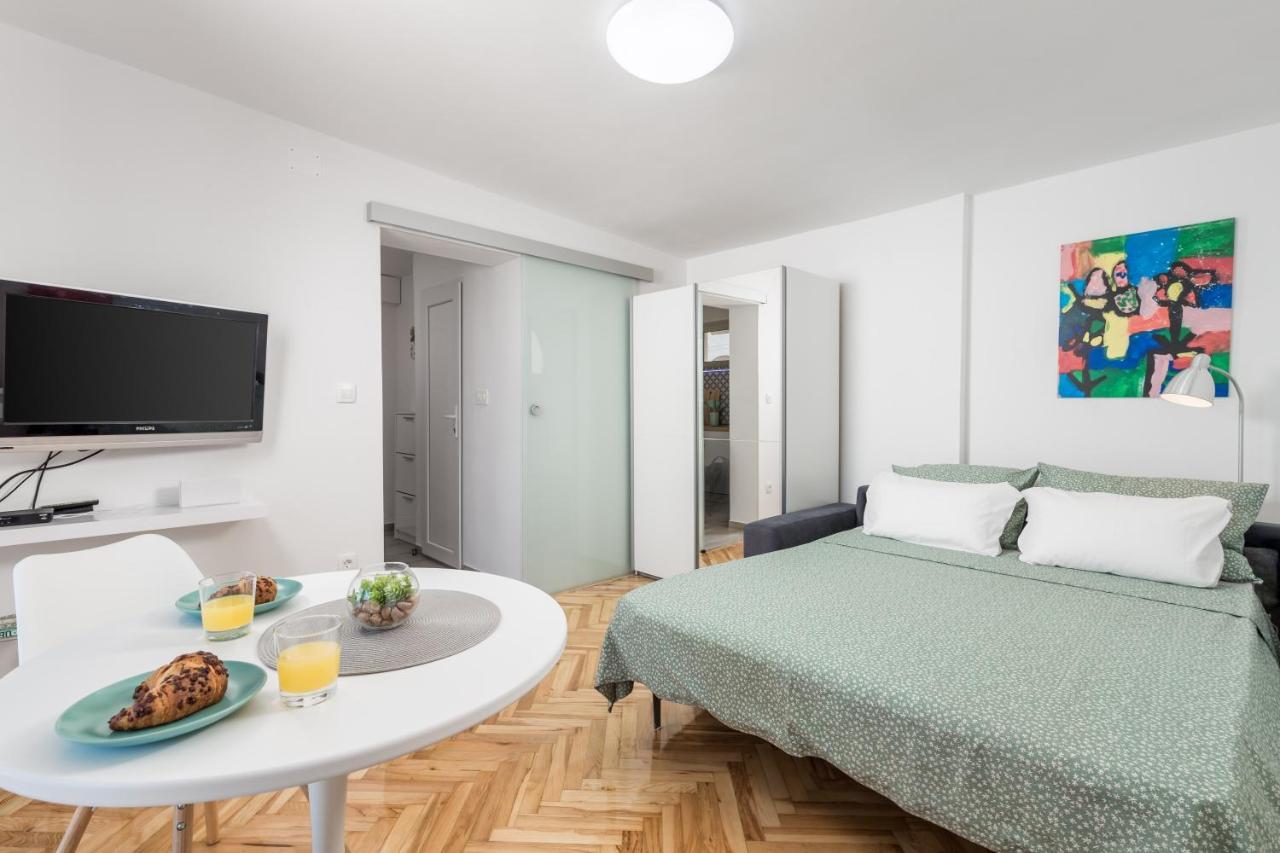 Studio Apartman Rozi Opatija Eksteriør billede